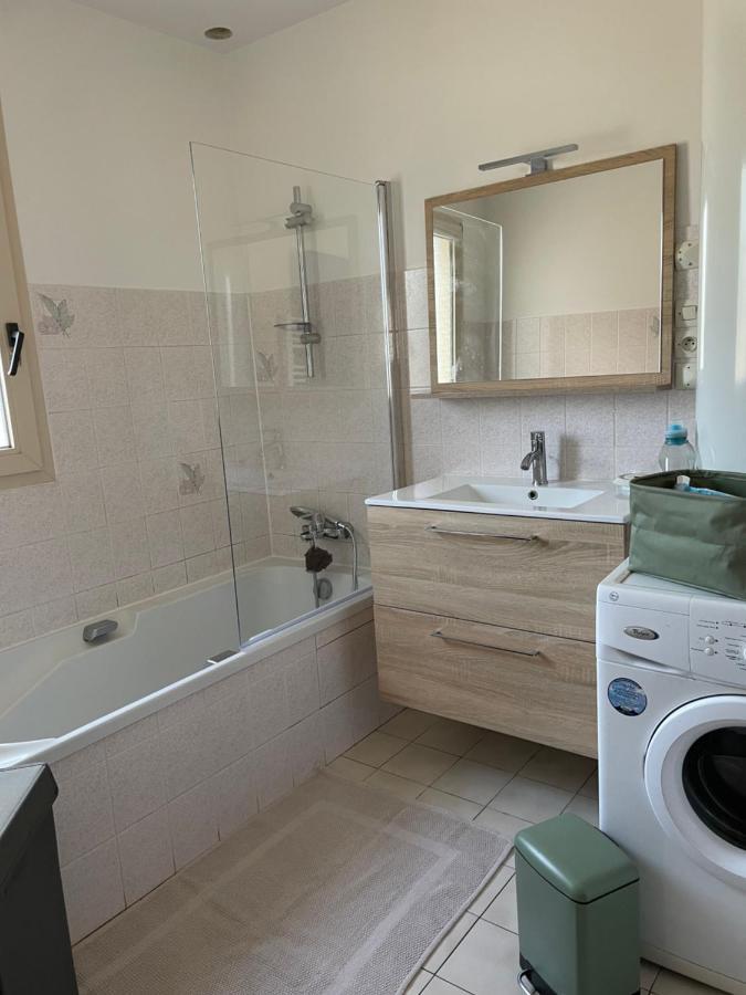 Gite Milin A Sizun Hebergement Confortable Pour 7 Pers Bagian luar foto
