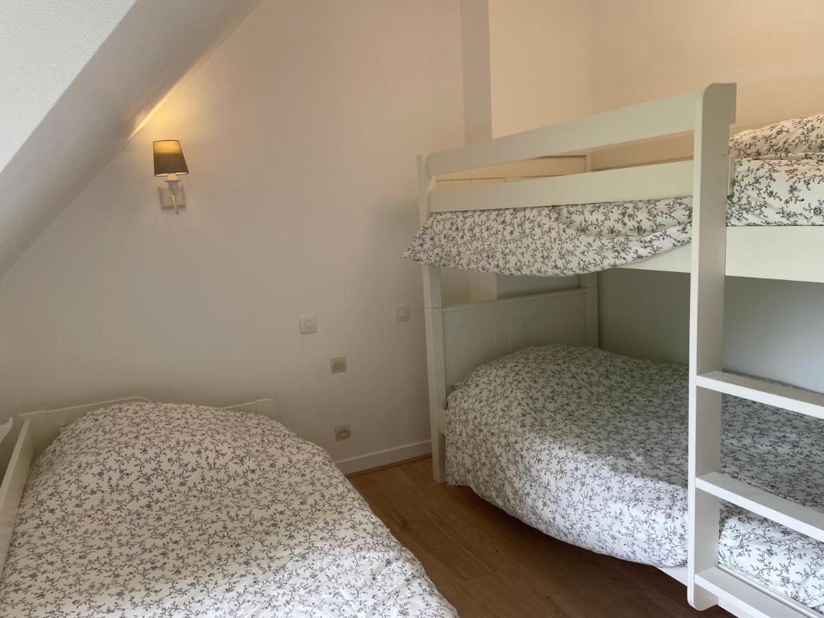 Gite Milin A Sizun Hebergement Confortable Pour 7 Pers Bagian luar foto