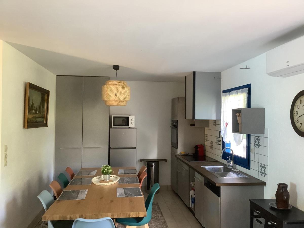 Gite Milin A Sizun Hebergement Confortable Pour 7 Pers Bagian luar foto
